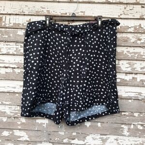 🌟 Lane Bryant shorts size 18/20 nwt